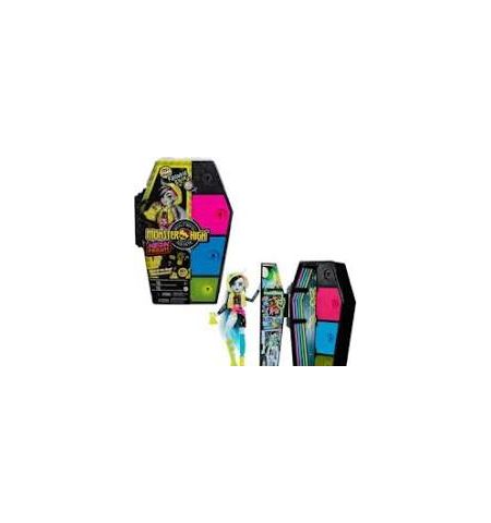 Muñeca y conjunto de moda Mattel Monster High, muñeca Frankie Stein, Skulltimate Secrets: Neon Frigh MONSTER HIGH NEON FRIGHTS